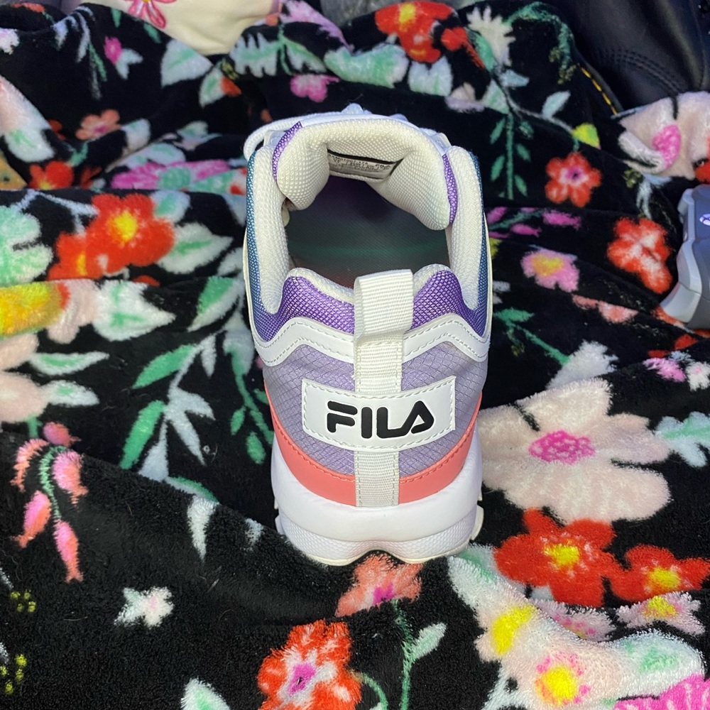 Fila - Picture 4 of 6